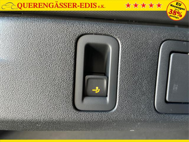 Volkswagen / Tiguan / Schwarz / / / 193PS TDI IQ.Light+IQ.Drive+AHK