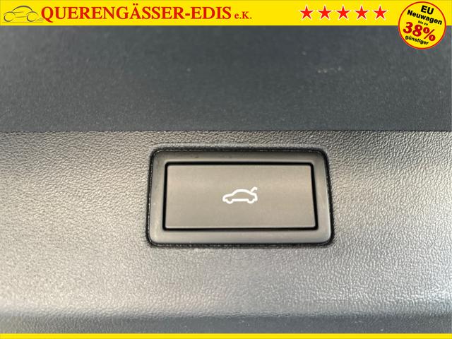 Volkswagen / Tiguan / Schwarz / / / 193PS TDI IQ.Light+IQ.Drive+AHK