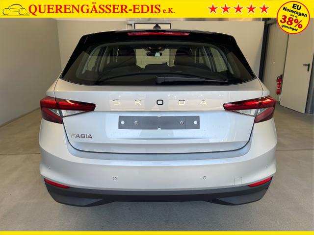 Skoda / Fabia / Silber / / / 80PS Sitzheizung+App-Connect