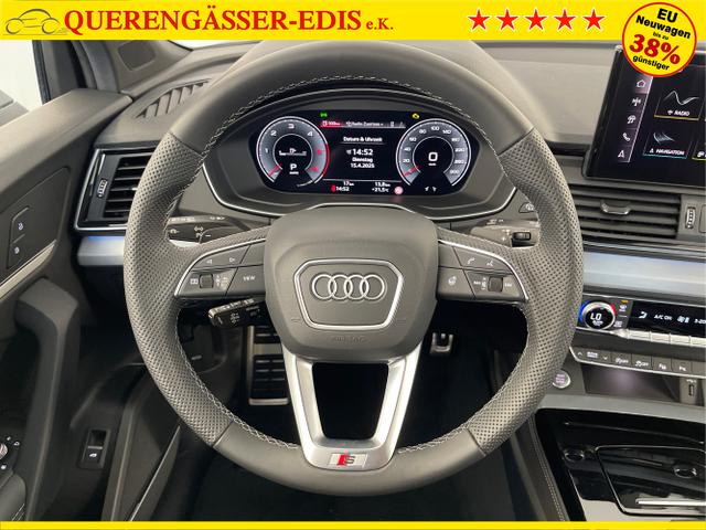 Audi / Q5 / Schwarz / / / 40 TDI Matrix+360°