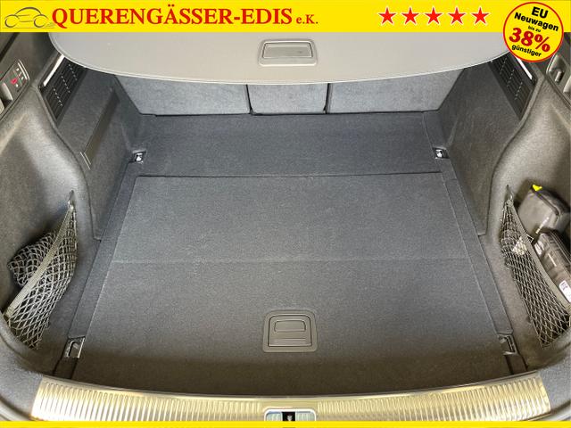 Audi / Q5 / Schwarz / / / 40 TDI Matrix+360°