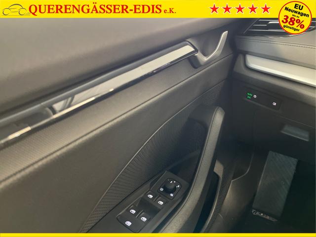 Skoda / Octavia Combi / Grau / / / 150 PS DSG AHK+Navi+ACC