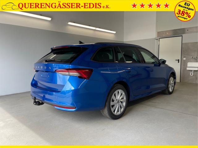 Skoda / Octavia Combi / Blau / / / 150 PS DSG AHK+Navi+ACC