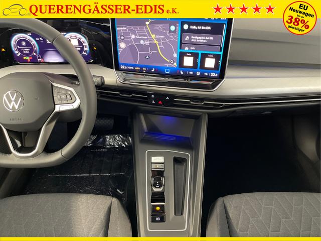 Volkswagen / Golf Variant / Schwarz / / / 150PS DSG AHK+Kessy+Navi