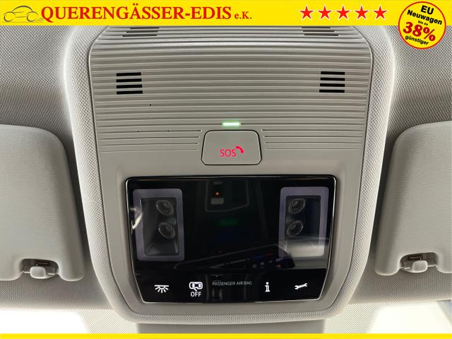 Volkswagen / Golf Variant / Rot / / / 150PS DSG AHK+Kessy+Navi