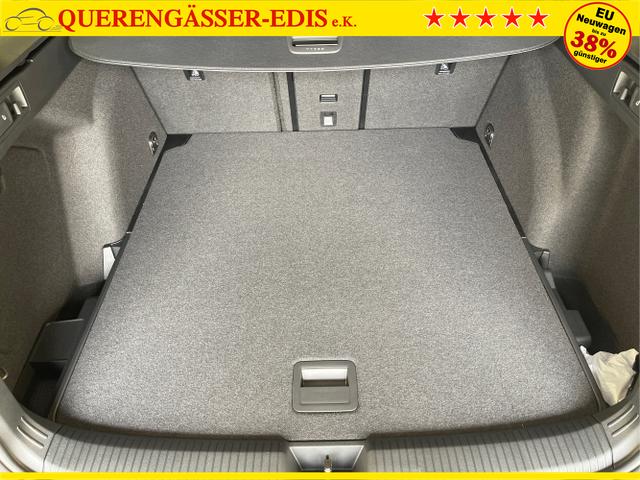 Volkswagen / Golf Variant / Grau / / / 150PS AHK+Navi