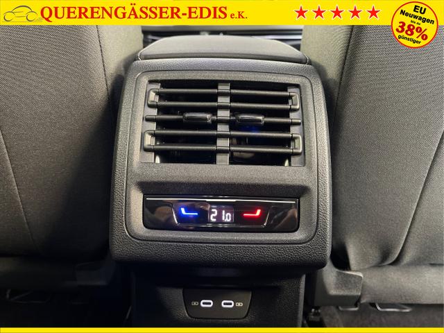 Volkswagen / Golf Variant / Grau / / / 150PS DSG AHK+Kessy+Navi