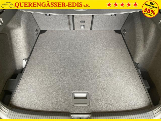 Volkswagen / Golf Variant / Grau / / / 150PS DSG AHK+Kessy+Navi