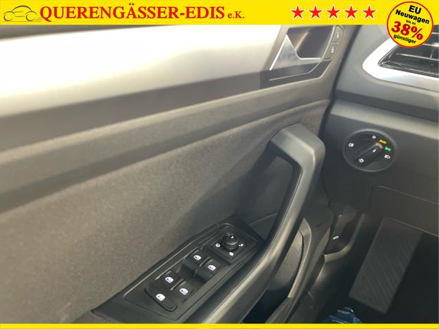 Volkswagen / T-Roc / Weiß / / / 150PS DSG AHK+Kessy+Navi