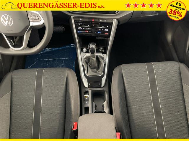 Volkswagen / T-Roc / Weiß / / / 150PS DSG AHK+Kessy+Navi