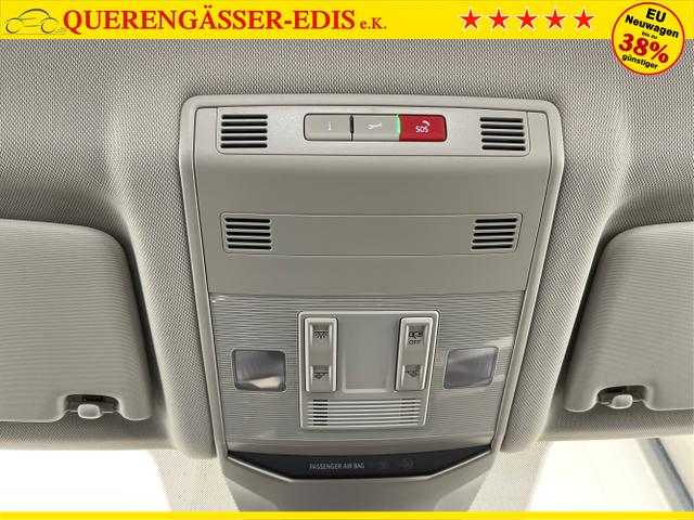Volkswagen / T-Roc / Weiß / / / 150PS DSG AHK+Kessy+Navi