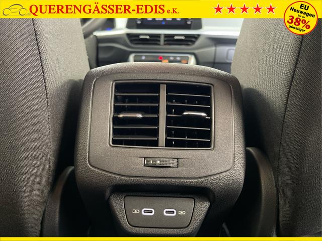 Volkswagen / T-Roc / Weiß / / / 150PS DSG AHK+Kessy+Navi