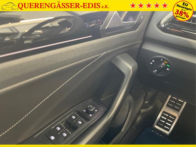 Volkswagen / T-Roc / Weiß / / / 150PS DSG AHK+Black Style