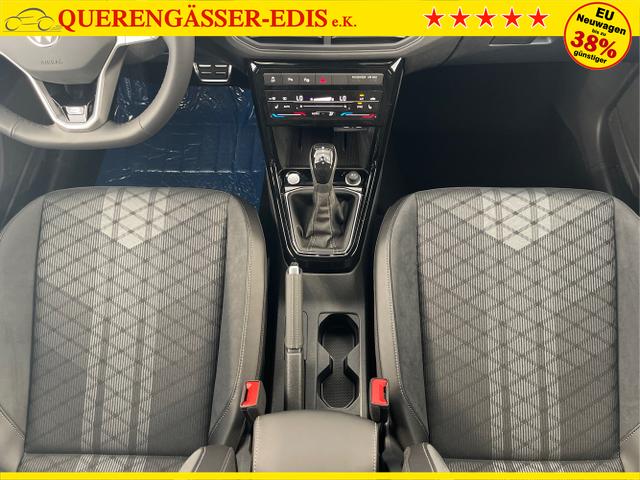 Volkswagen / T-Cross / Silber / / / 115PS DSG IQ.Light+Navi+AHK