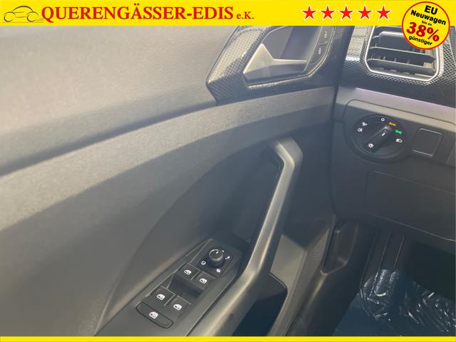 Volkswagen / T-Cross / Schwarz / / / 150PS Navi+AHK