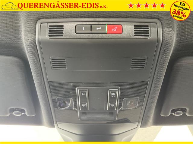 Volkswagen / T-Cross / Schwarz / / / 150PS Navi+AHK