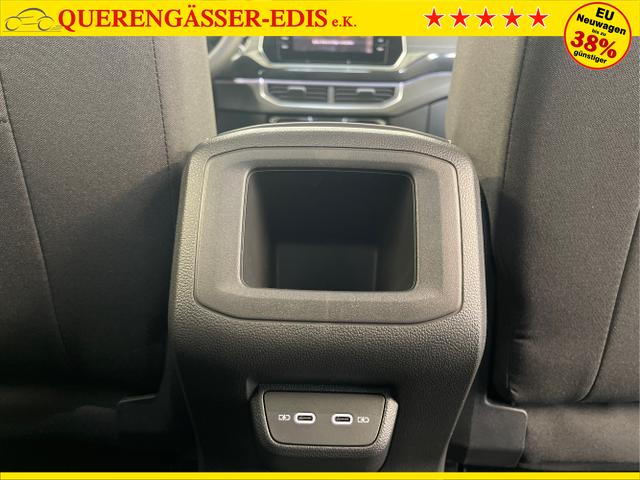 Volkswagen / T-Cross / Schwarz / / / 115PS DSG IQ.Light+Navi+AHK