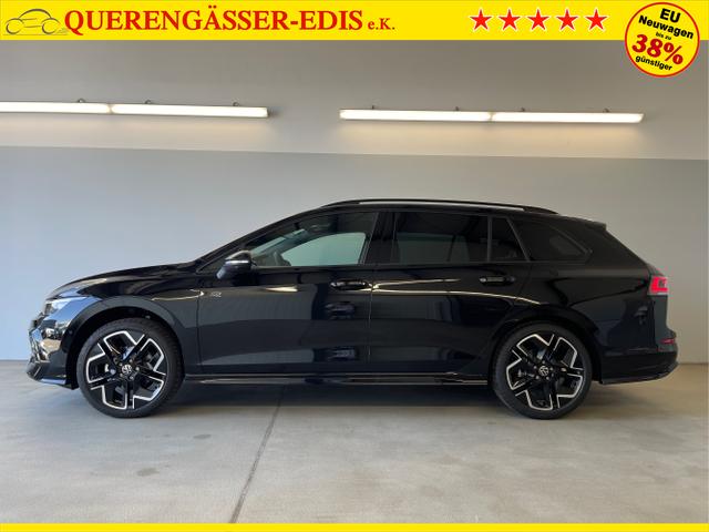 Volkswagen / Golf Variant / Schwarz / / / 150PS DSG+Black Style+AHK