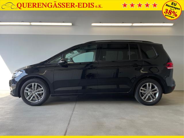 Volkswagen / Touran / Schwarz / / / 7Si+IQ.Light+AHK+Kessy+Cam