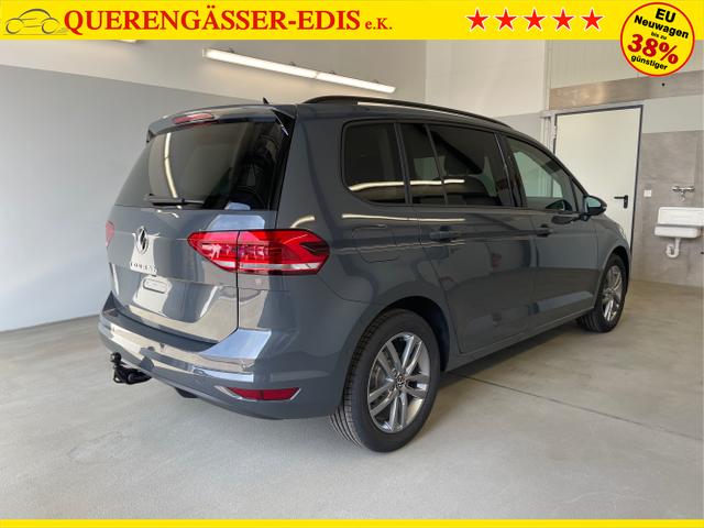 Volkswagen / Touran / Grau / / / 7Si+IQ.Light+TrailerAss+Cam