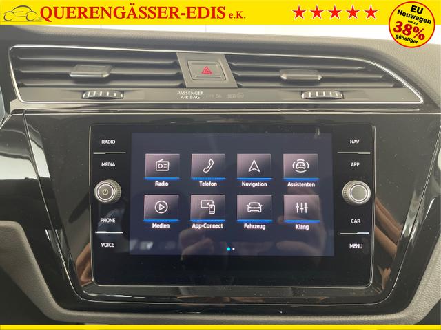 Volkswagen / Touran / Grau / / / 7Si+IQ.Light+TrailerAss+Cam
