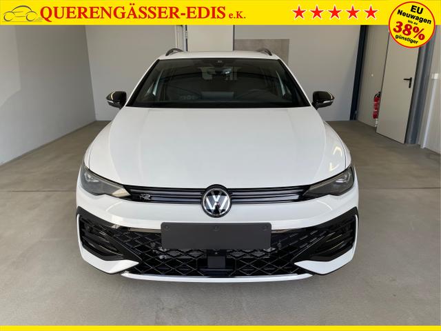 Volkswagen / Golf Variant / Weiß / / / 150PS DSG+Black Style+AHK