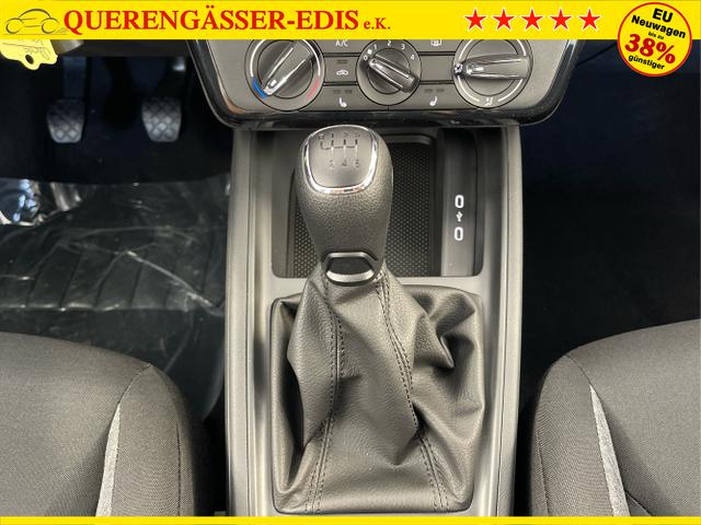 Skoda / KAMIQ / Silber / / / 115PS AHK+Sitzheizung