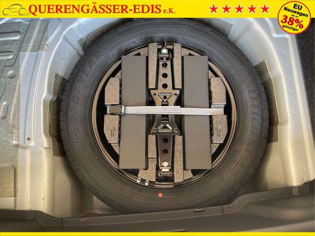 Skoda / KAMIQ / Silber / / / 115PS AHK+Sitzheizung