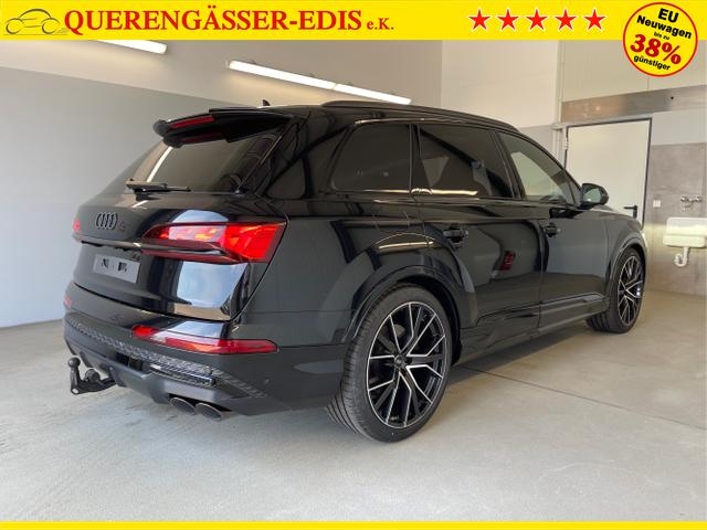 Audi / SQ7 / Schwarz / / / Nachtsicht+Fahrwerkspaket