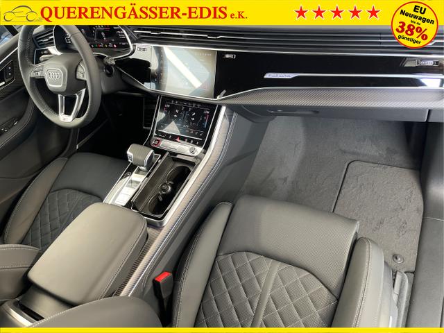 Audi / SQ7 / Schwarz / / / Nachtsicht+Fahrwerkspaket