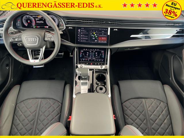 Audi / Q8 / Schwarz / / / S line STHZ+Pano+AHK+HUD