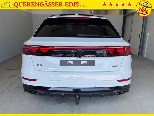 Audi / Q8 / Weiß / / / S line STHZ+Pano+AHK+HUD