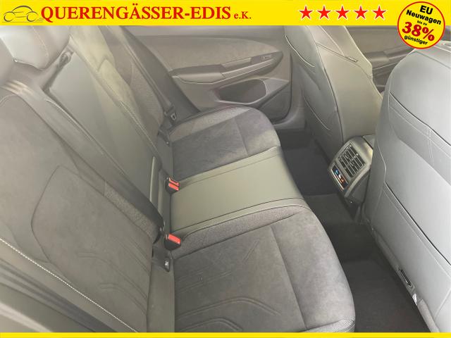 Volkswagen / Golf / Grau / / / eHybrid IQ.Light+Navi+Travel Assist