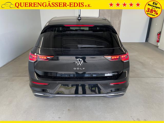 Volkswagen / Golf / Schwarz / / / eHybrid IQ.Light+Navi+Travel Assist