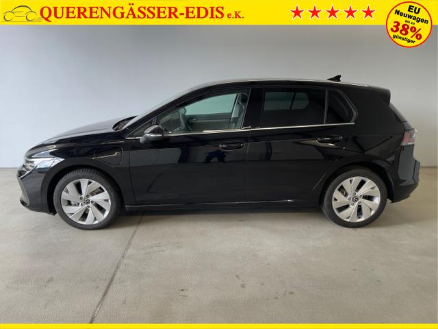 Volkswagen / Golf / Schwarz / / / eHybrid IQ.Light+Navi+Travel Assist