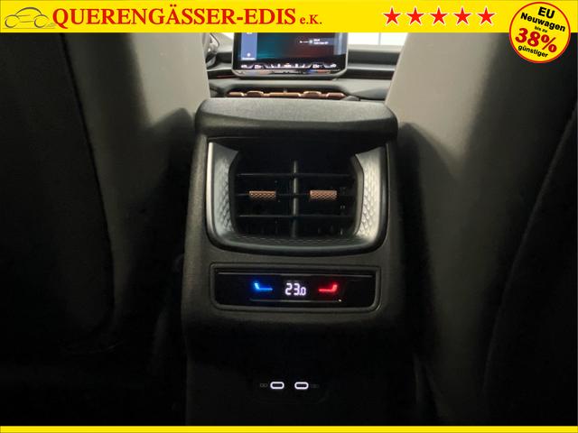 Cupra / Terramar / Schwarz / / / 4Drive Pano+AKEBONO+Matrix+AHK+Stdhz+20 Zoll