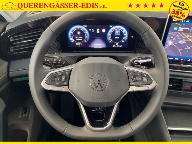 Volkswagen / Tiguan / Grau / / / 150PS DSG 360°Kamera+IQ.Light