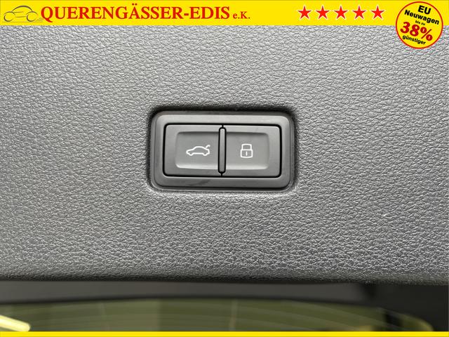 Audi / Q8 / Grau / / / S line STHZ+Pano+AHK+HUD