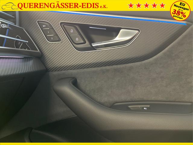 Audi / Q8 / Schwarz / / / S line STHZ+Pano+AHK+HUD