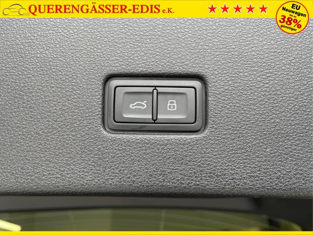 Audi / Q8 / Schwarz / / / S line STHZ+Pano+AHK+HUD