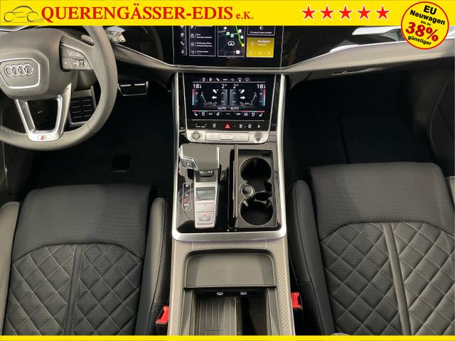 Audi / Q8 / Schwarz / / / S line STHZ+Pano+AHK+HUD