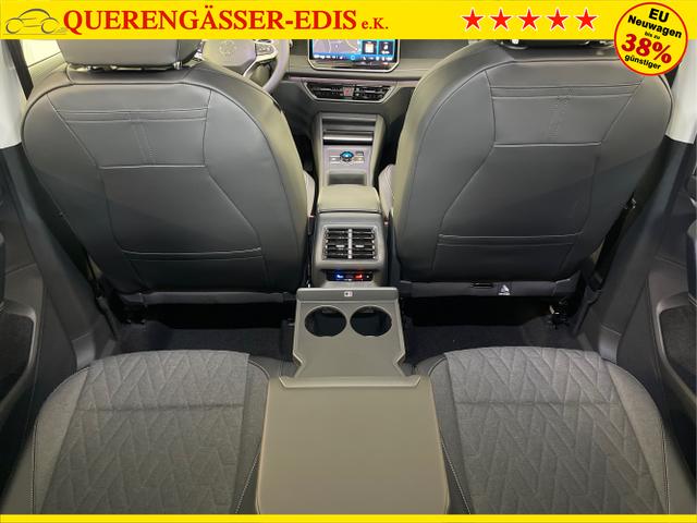 Volkswagen / Tiguan / Grau / / / 204PS DSG eHybrid IQ.Light+Navi