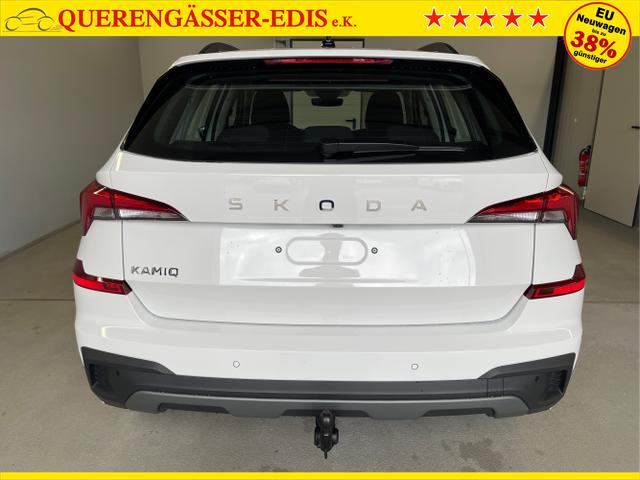 Skoda / KAMIQ / Weiß / / / 115PS AHK+Kessy