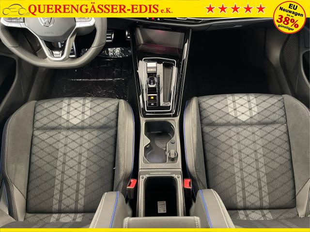 Volkswagen / Golf / Grau / / / 150PS DSG+Black Style