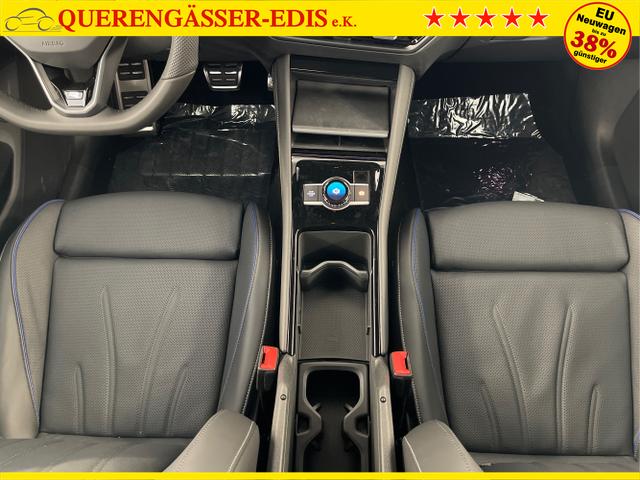 Volkswagen / Tayron / Schwarz / / / 193PS 7Sitz+Harman+Pano+AHK+20+Stdhz+Leder+NaviPro