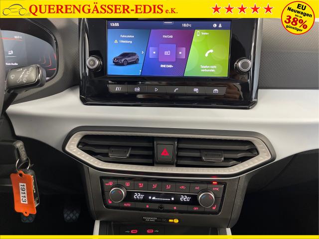 Seat / Arona / Blau / / / 115PS AHK+Sitzheiz+Climatronic