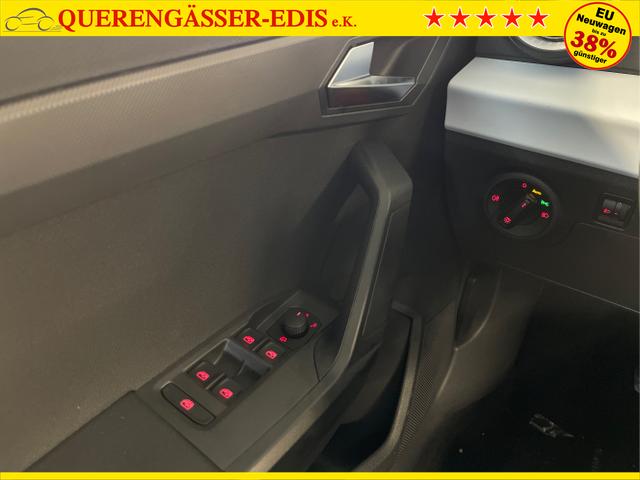 Seat / Arona / Blau / / / 115PS AHK+Sitzheiz+Climatronic