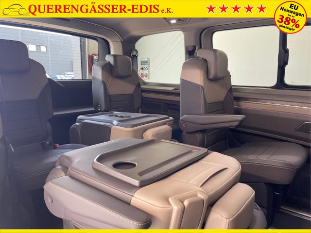 Volkswagen / T7 Multivan / Schwarz / / / 245PS DSG 4Motion Leder+AHK+7 Sitze