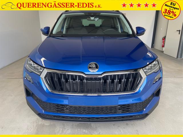 Skoda / Karoq / Blau / / / 150PS DSG AHK+Kessy