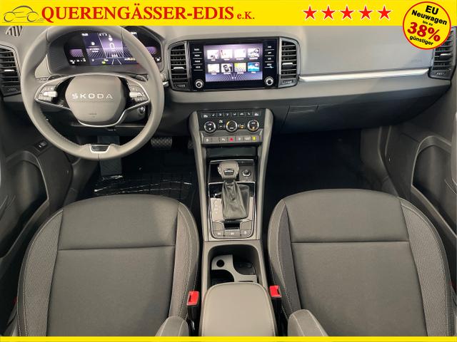 Skoda / Karoq / Blau / / / 150PS DSG AHK+Kessy